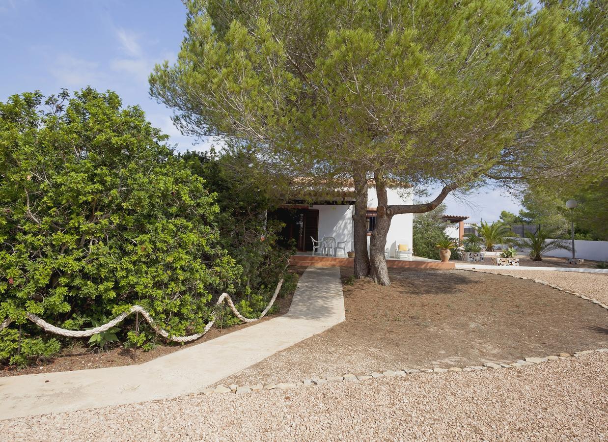 Viviendas Los Olivos - Formentera Break Плая Мигхорн Екстериор снимка