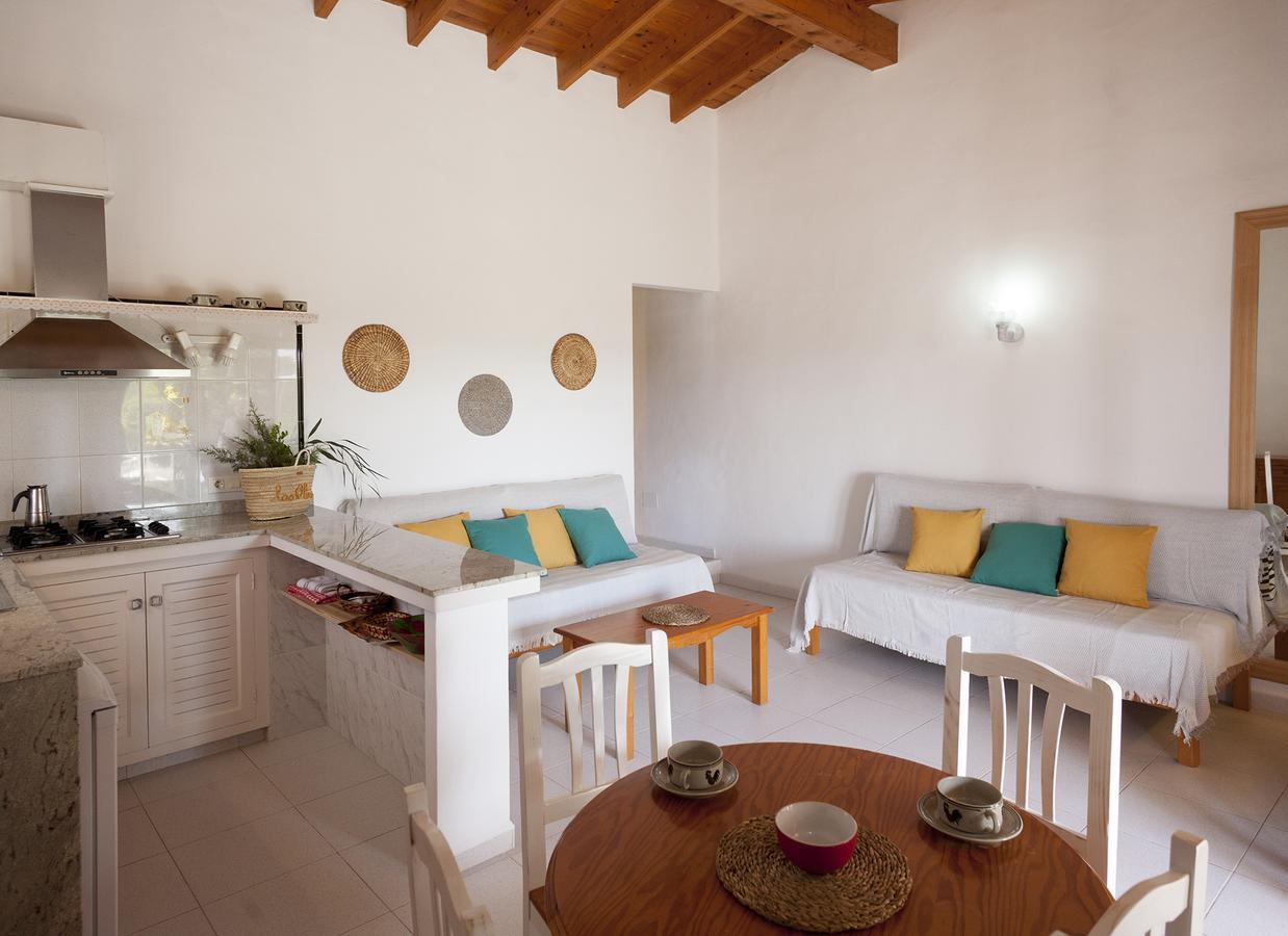 Viviendas Los Olivos - Formentera Break Плая Мигхорн Екстериор снимка